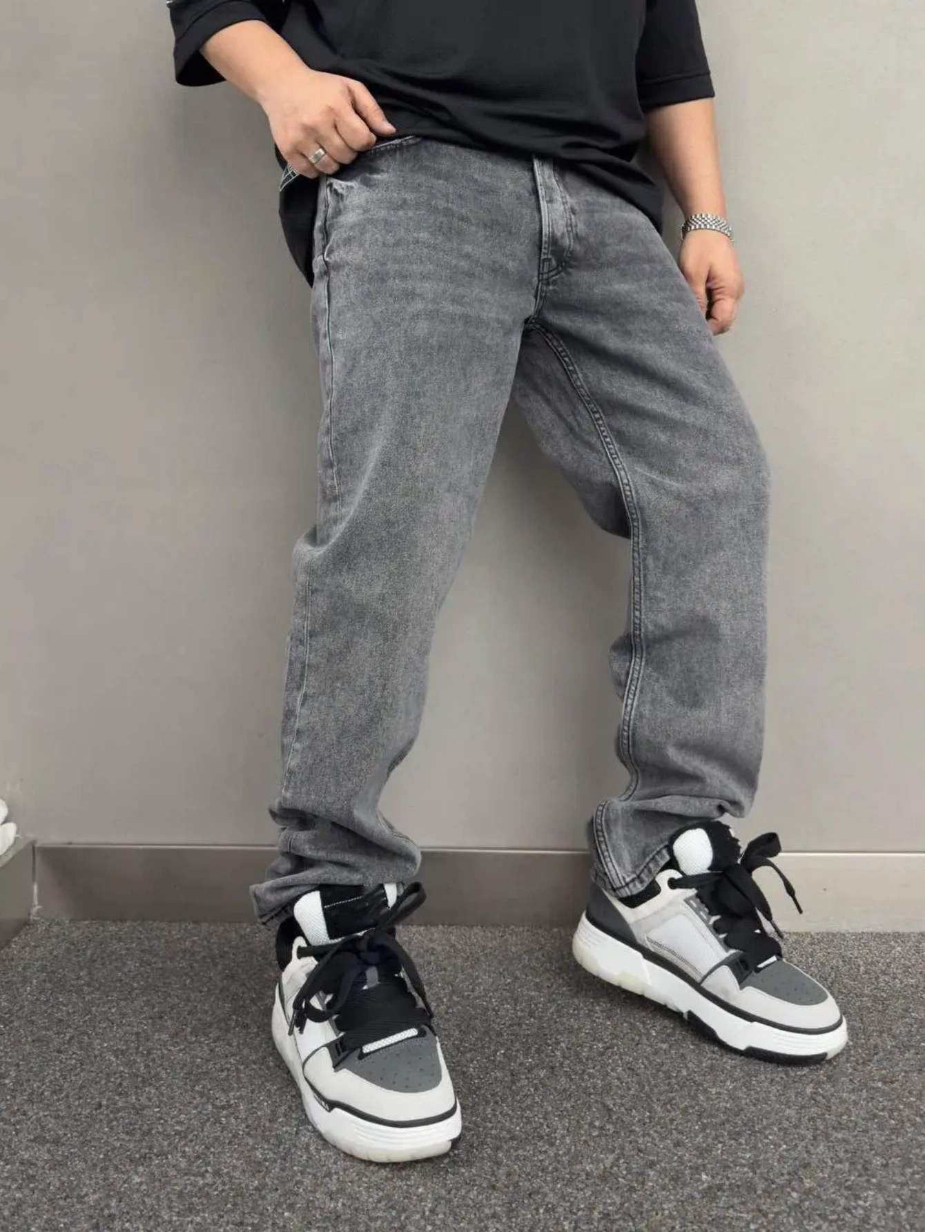 Men's Loose Wide Leg Straight Jeans for Casual Streetwear