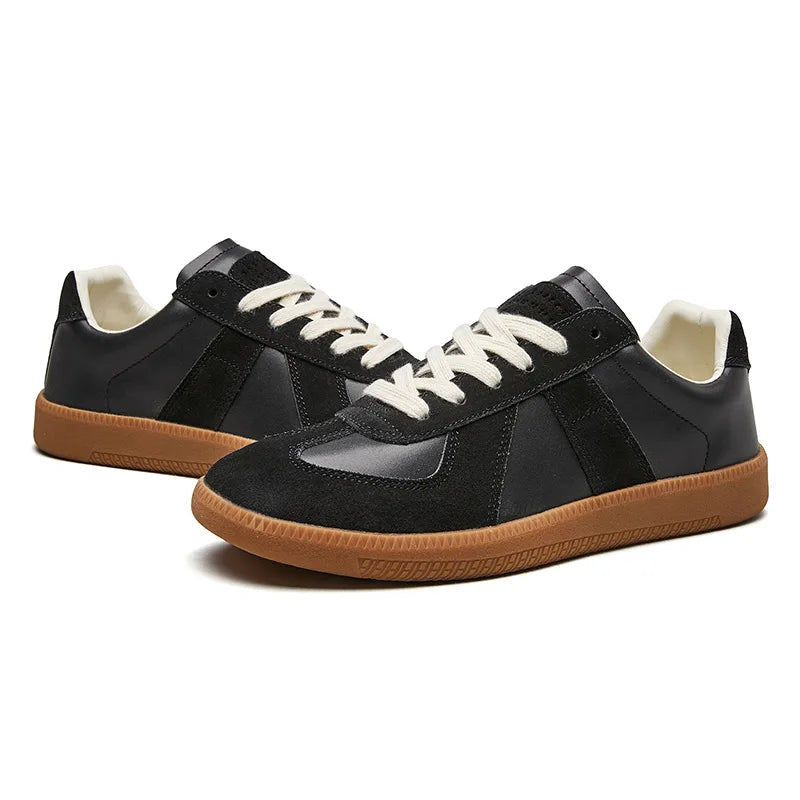 Men's Retro Sneakers - Vintage-Inspired Men's Trainers