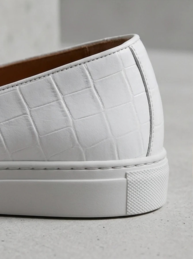 Men's Tassel Detail Slip-On Loafers