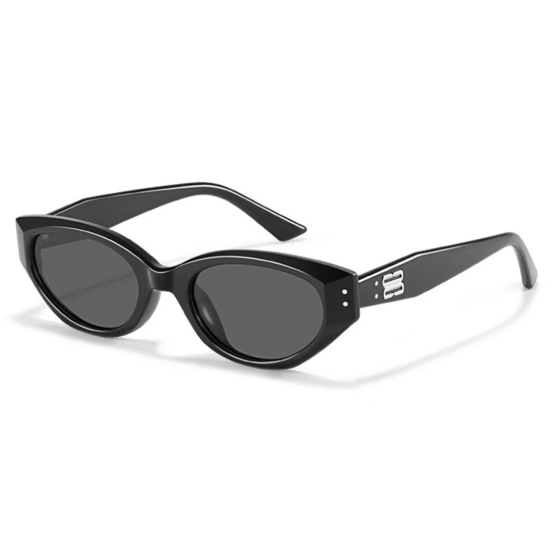 Women's Cat-Eye Sunglasses with Glare-Reducing Lenses