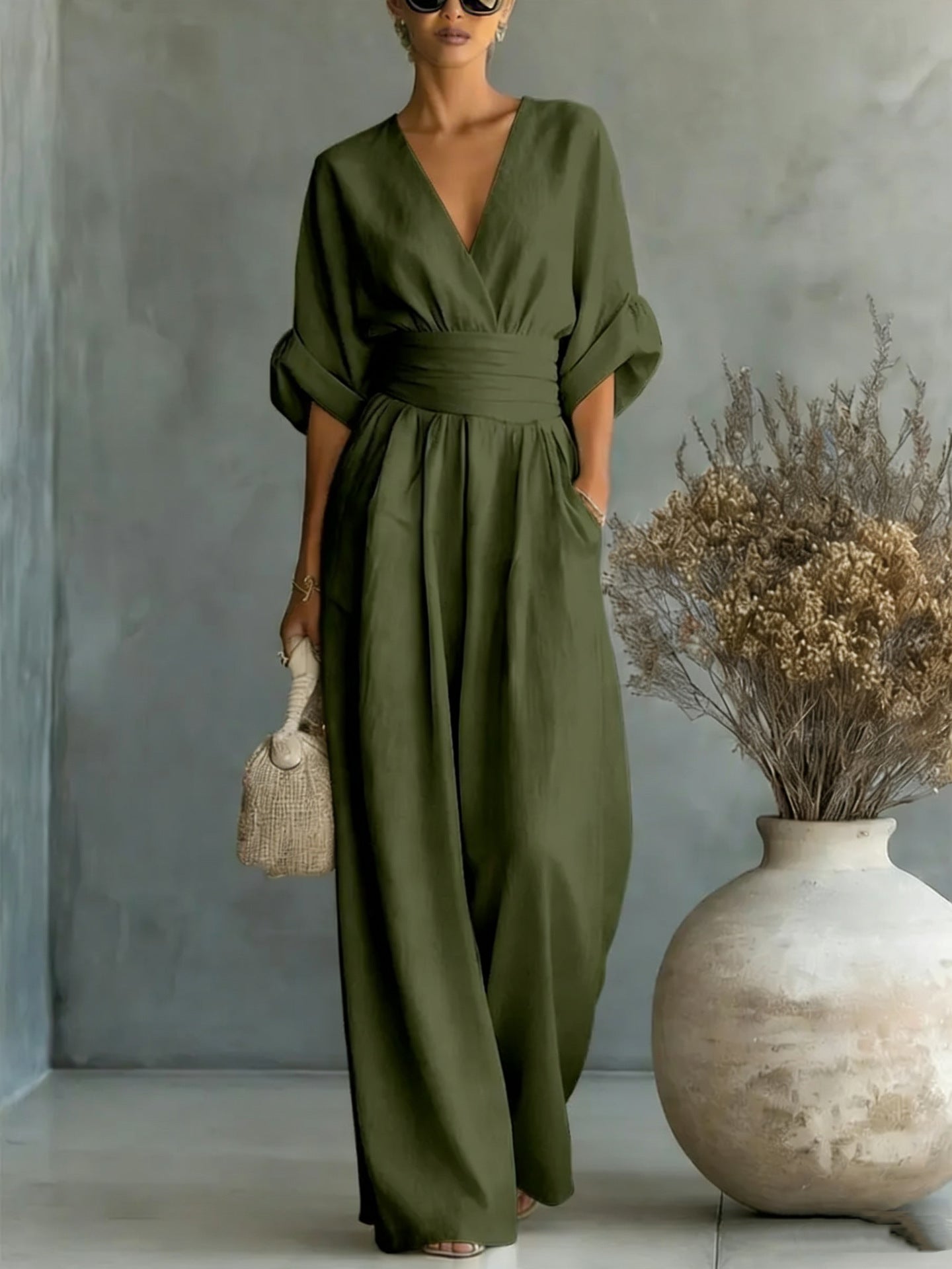 Women's Elegant V-Neck Wide-Leg Jumpsuit
