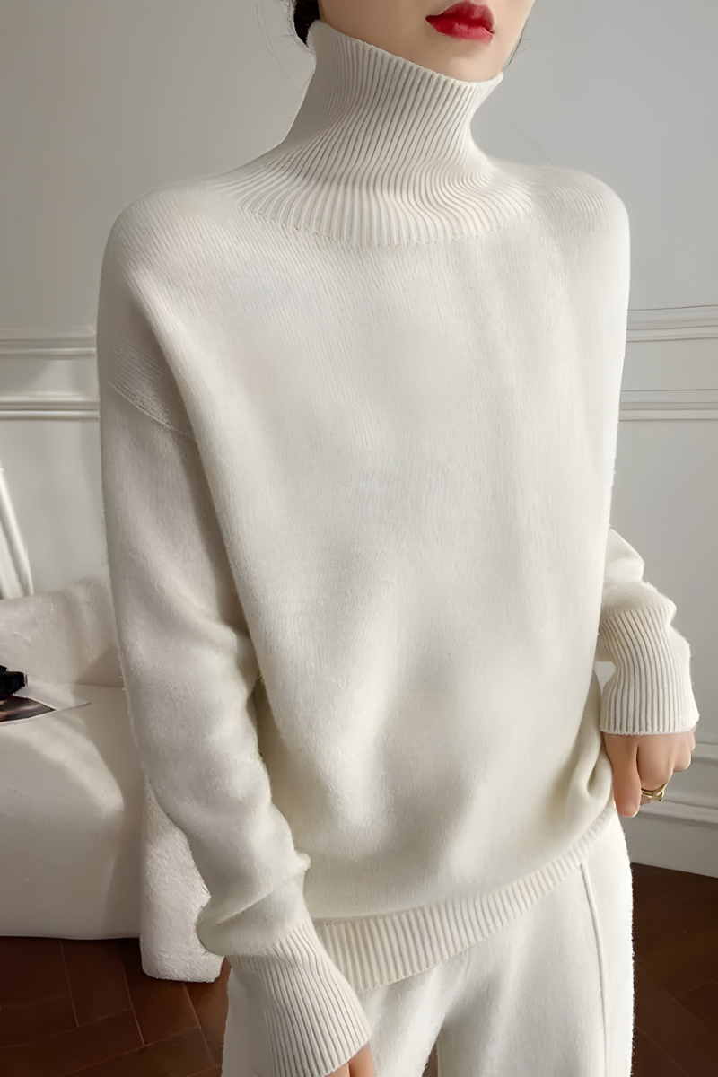 Women's Knitted Turtleneck Sweater