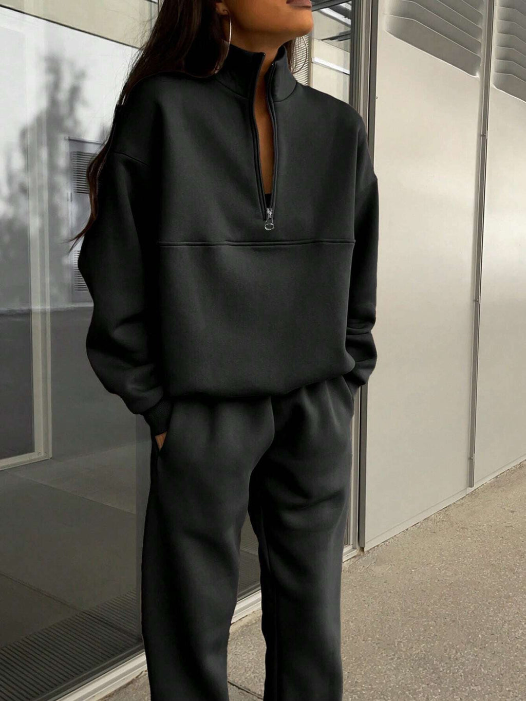 Women's Long-Sleeve Zip-Up Sports Sweatshirt and Elastic Waist Trousers Set