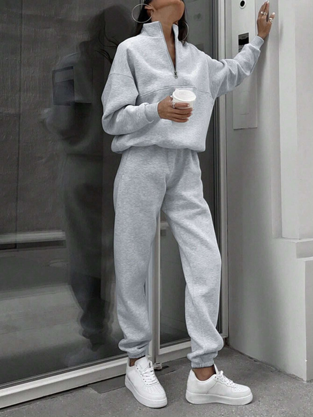 Women's Long-Sleeve Zip-Up Sports Sweatshirt and Elastic Waist Trousers Set