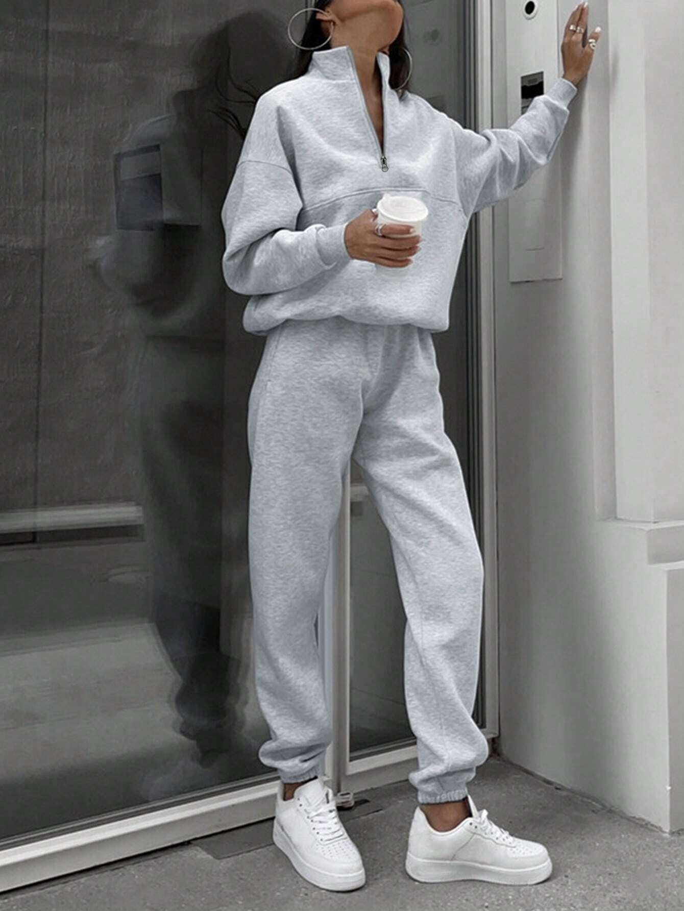 Women's Long-Sleeve Zip-Up Sports Sweatshirt and Elastic Waist Trousers Set