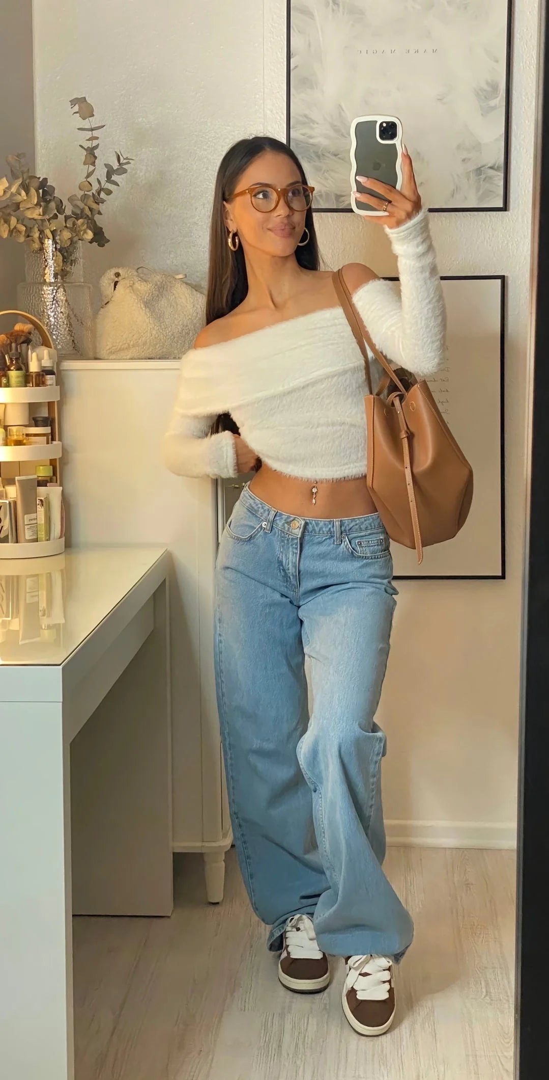 Women's Low-Waisted Straight Leg Jeans