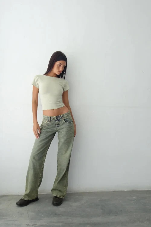 Women's Low-Waisted Straight Leg Jeans
