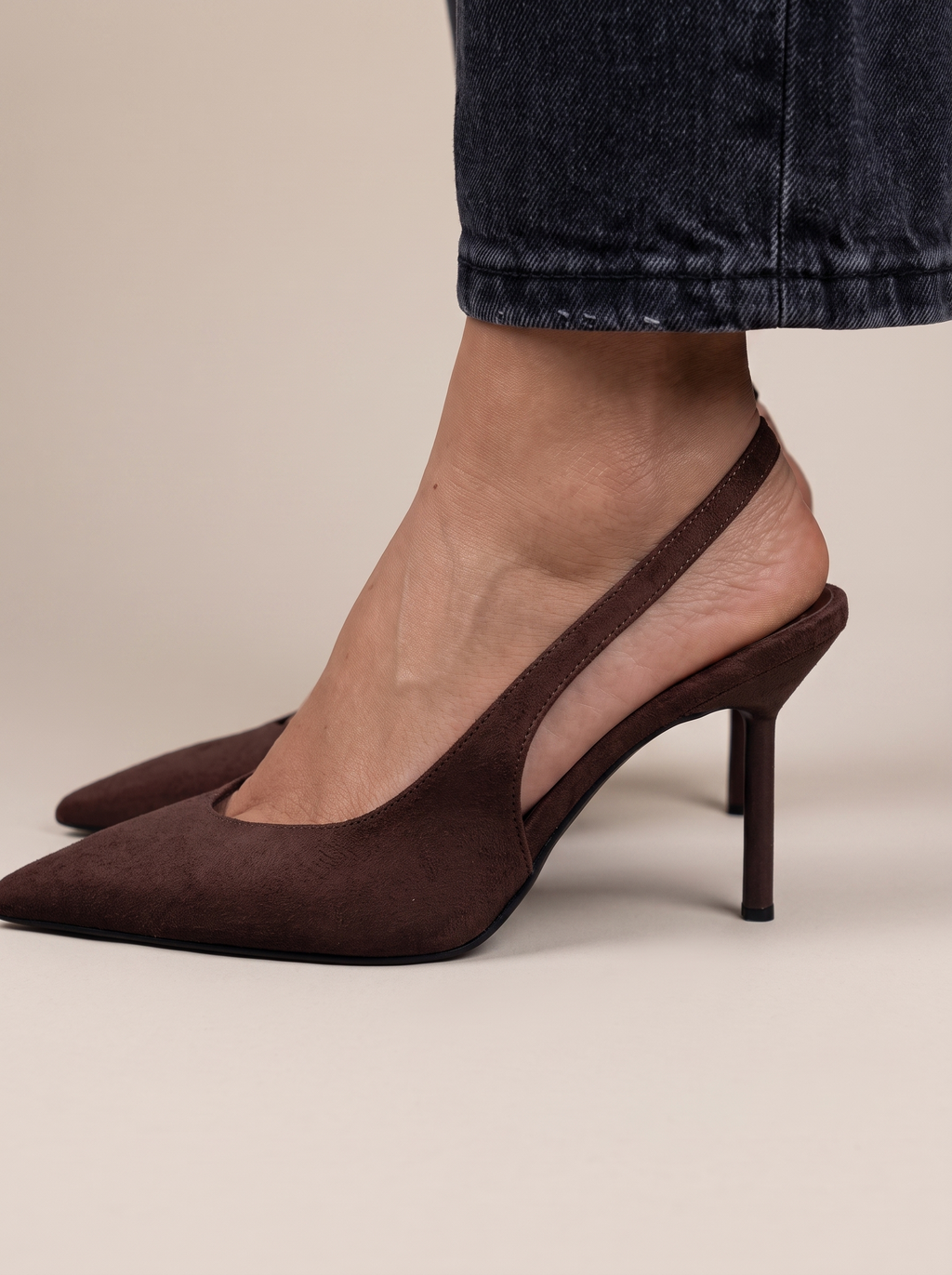 Women's Pointed High Heels with Buckle Closure