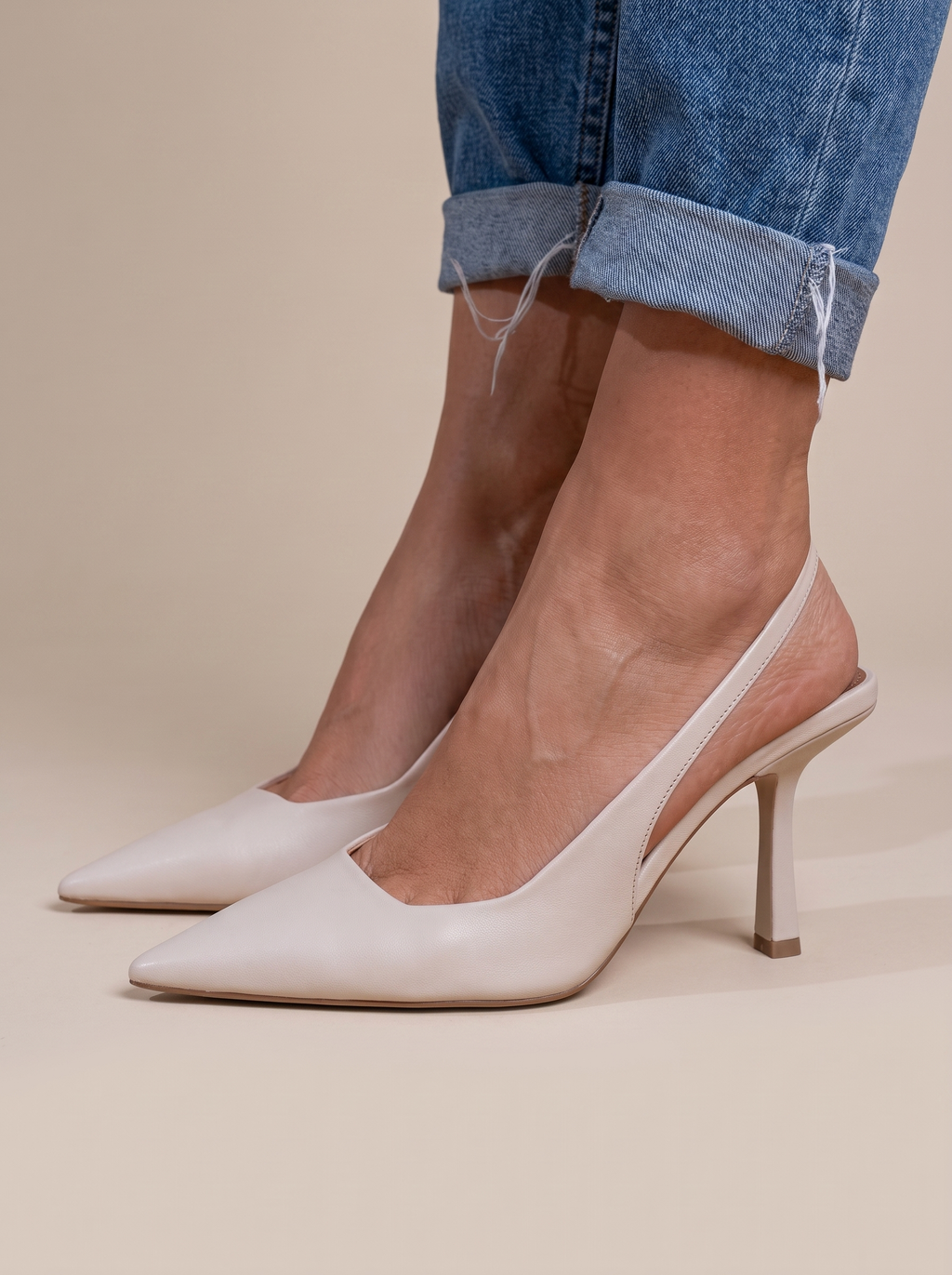 Women's Pointed High Heels with Buckle Closure