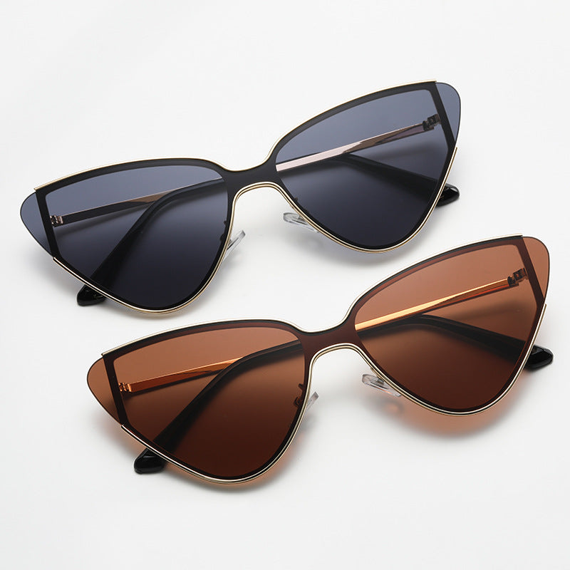 Women's Retro Cat Eye Sunglasses with UV Protection