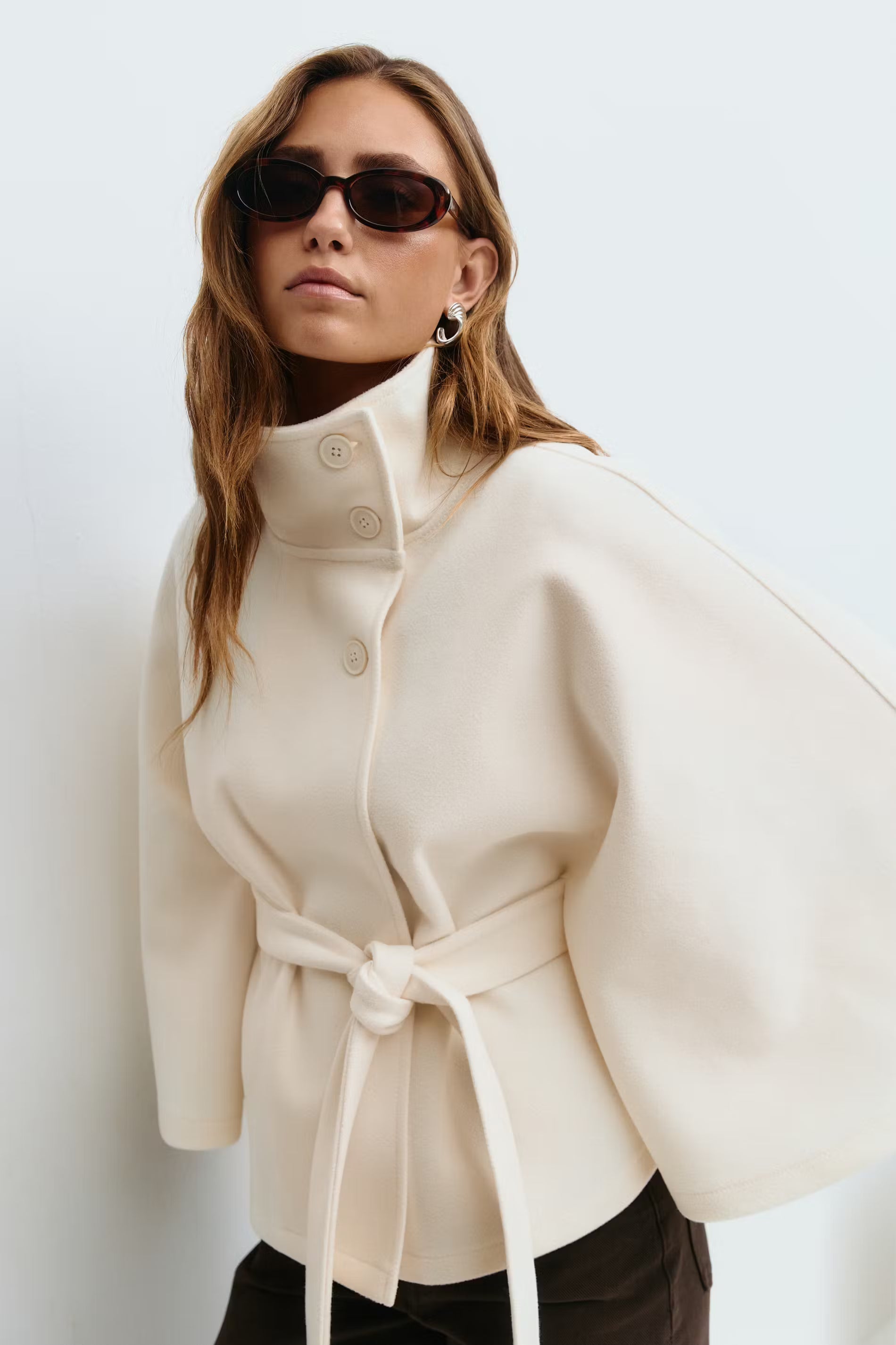 Women's Short Trench Coat with Belt and High Collar