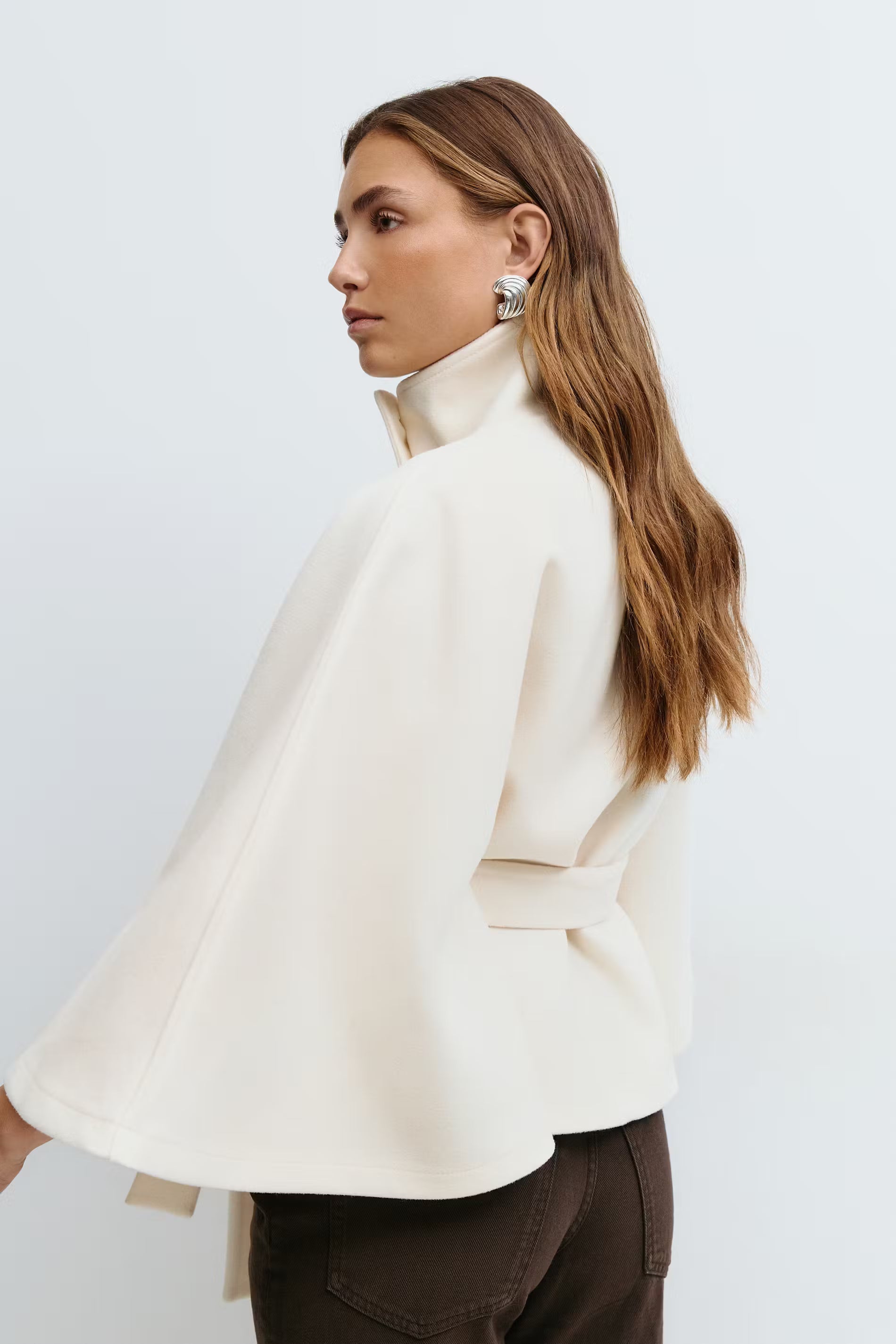 Women's Short Trench Coat with Belt and High Collar