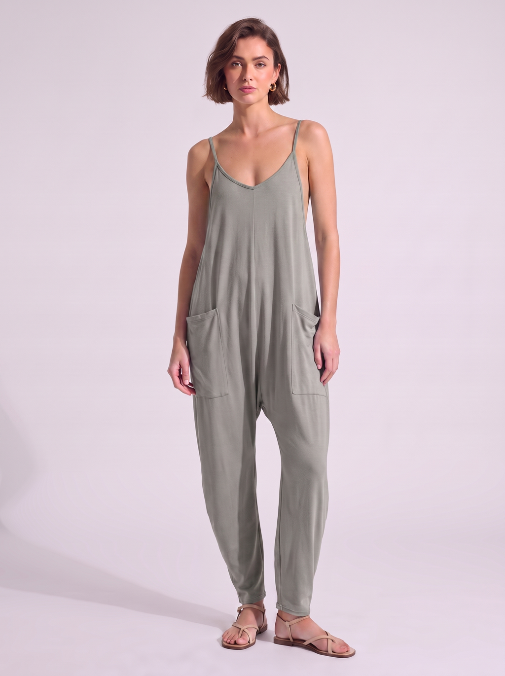 Women's Sleeveless Loose Jumpsuit with Pockets