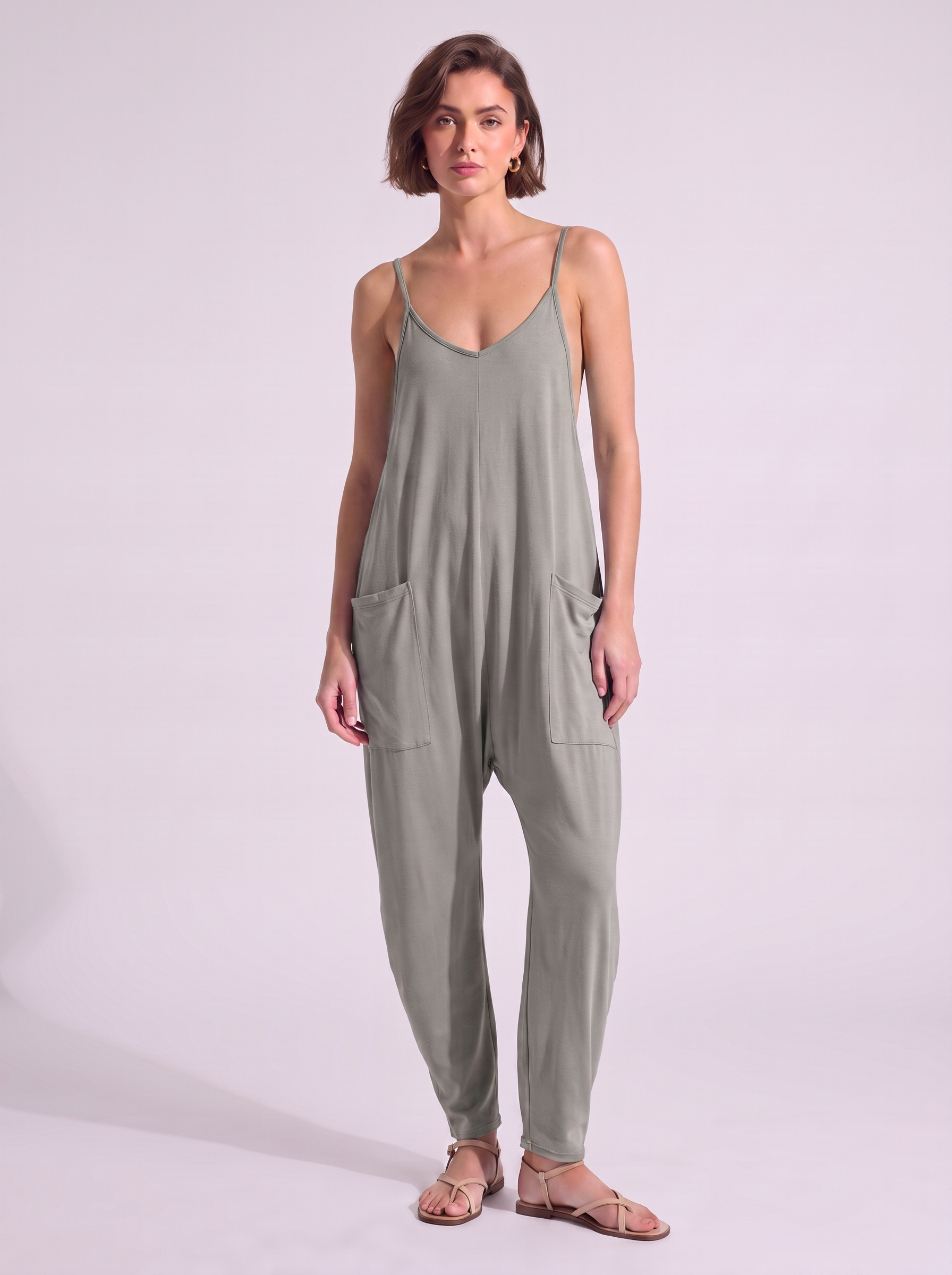 Women's Sleeveless Loose Jumpsuit with Pockets