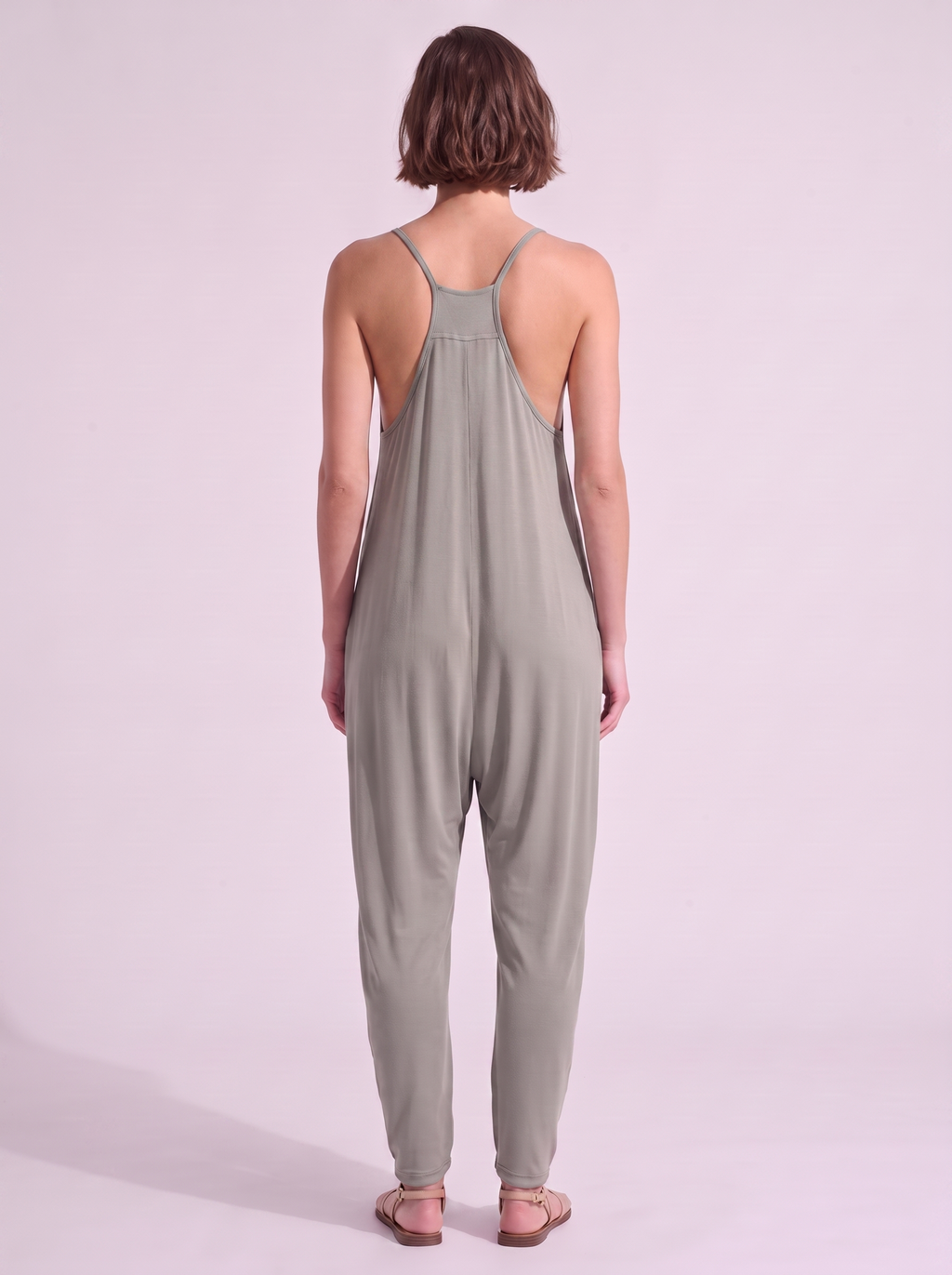 Women's Sleeveless Loose Jumpsuit with Pockets