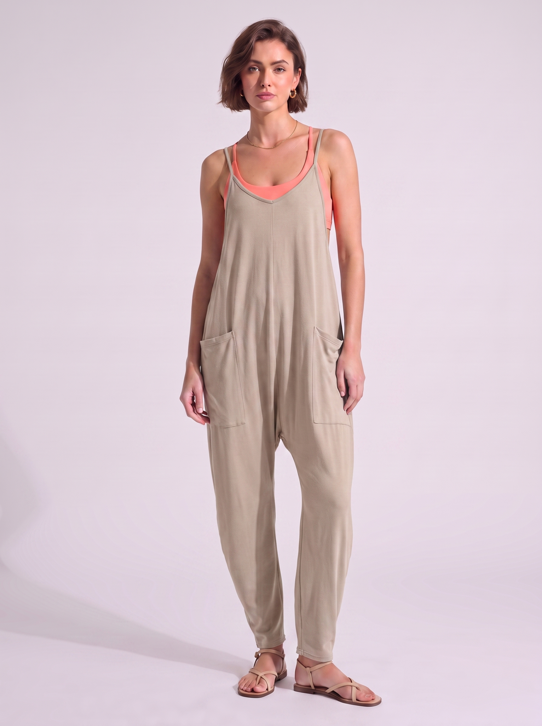Women's Sleeveless Loose Jumpsuit with Pockets