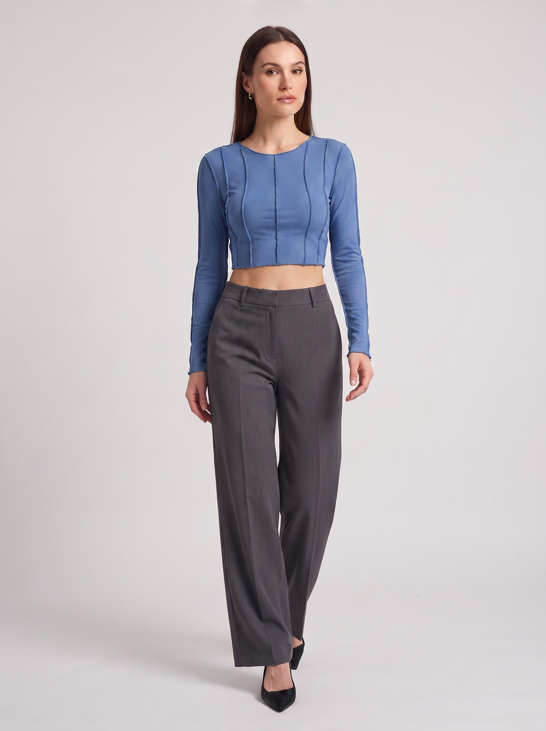 Women's Slim Long Sleeve Crop Top with Exposed Stitching