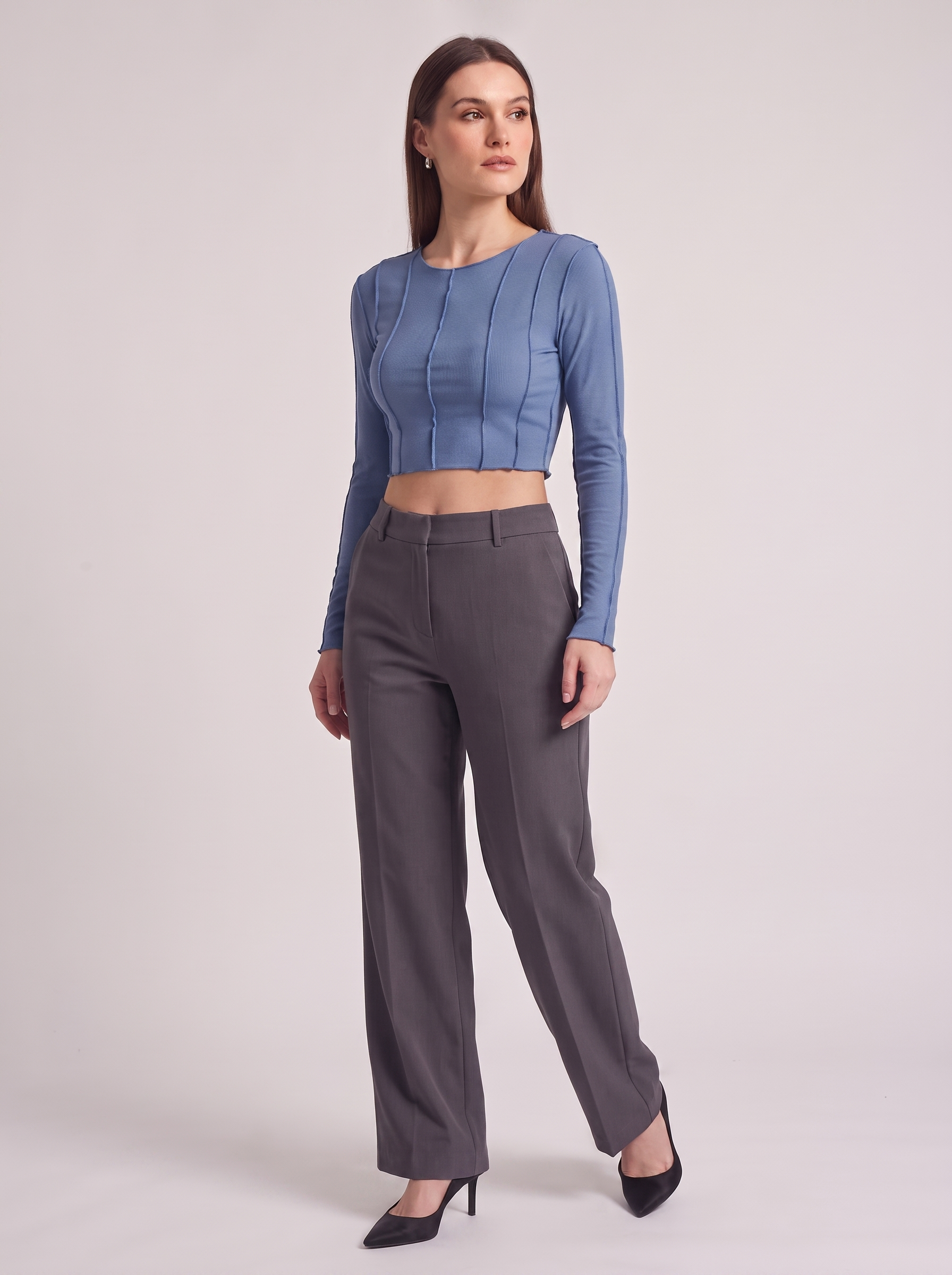 Women's Slim Long Sleeve Crop Top with Exposed Stitching