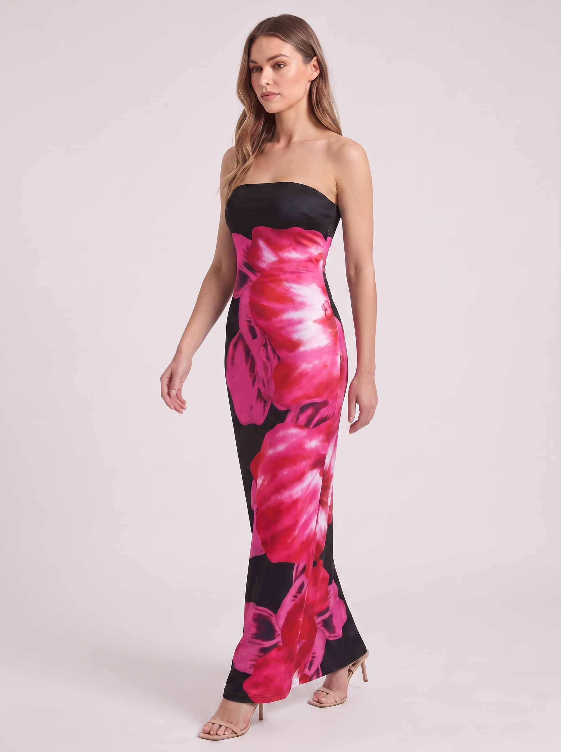 Women's Summer Maxi Dress with Slim Slit Design
