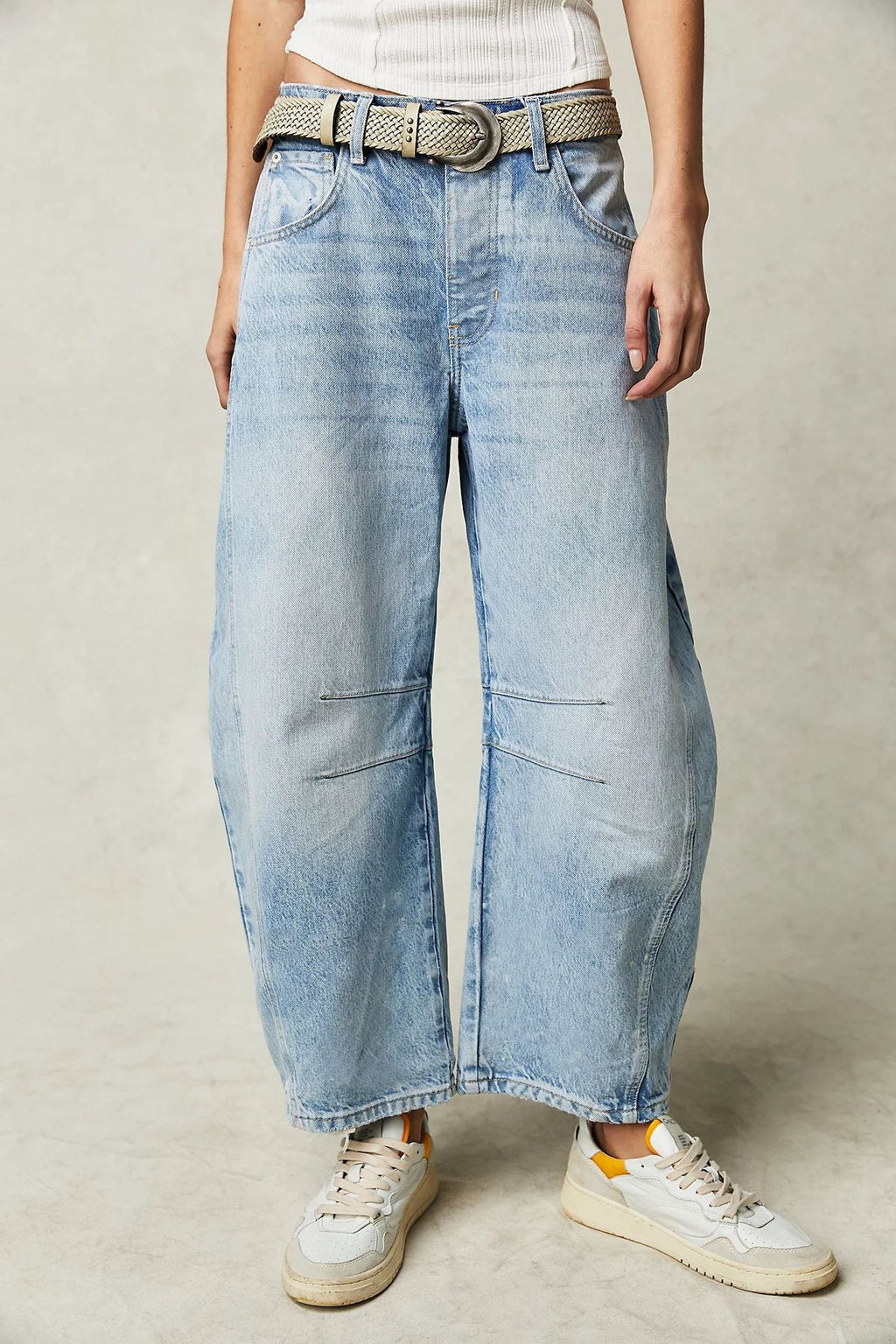 Women's Wide Leg Mid-Rise Denim Jeans