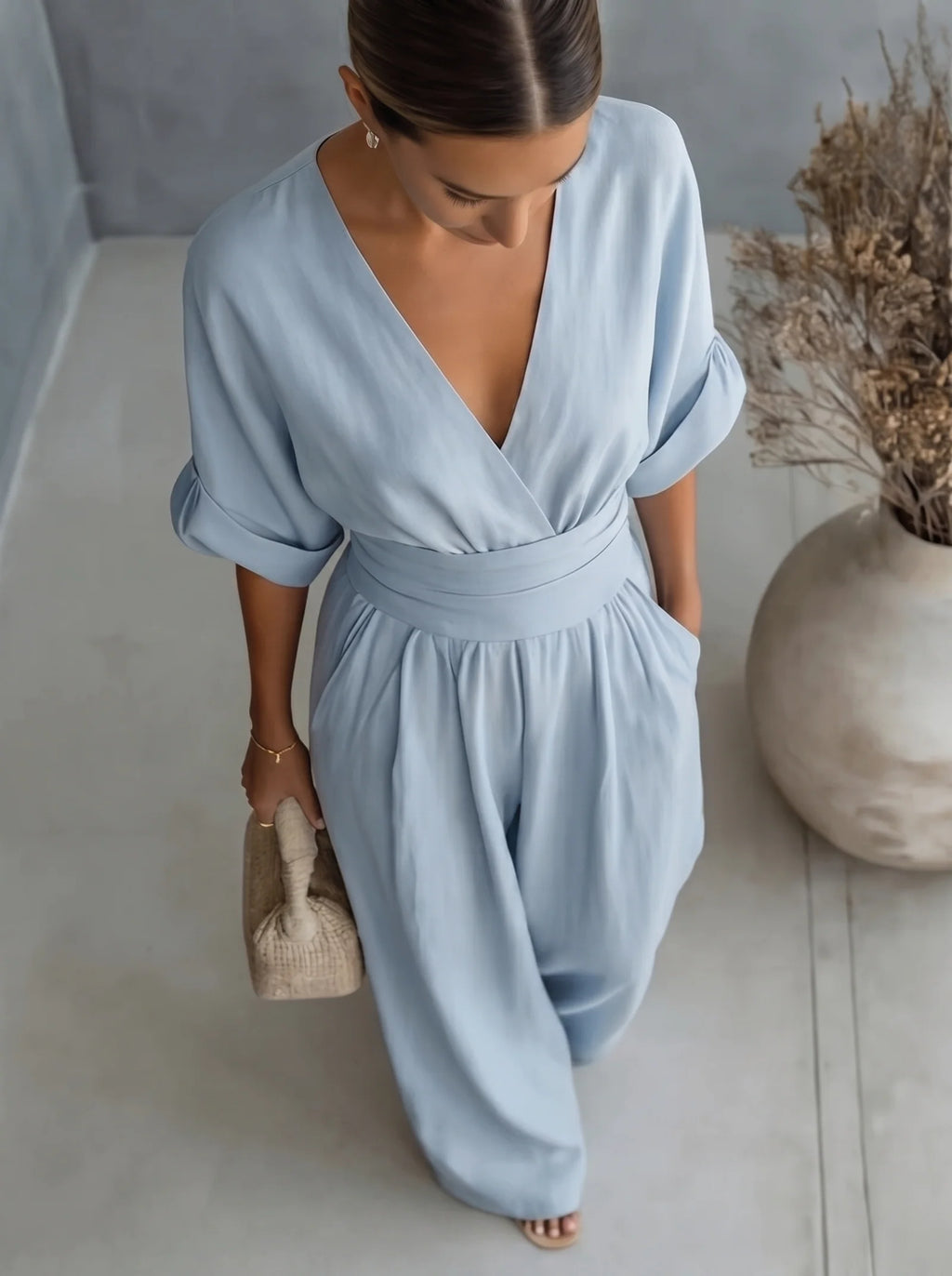 Women's Elegant V-Neck Wide-Leg Jumpsuit